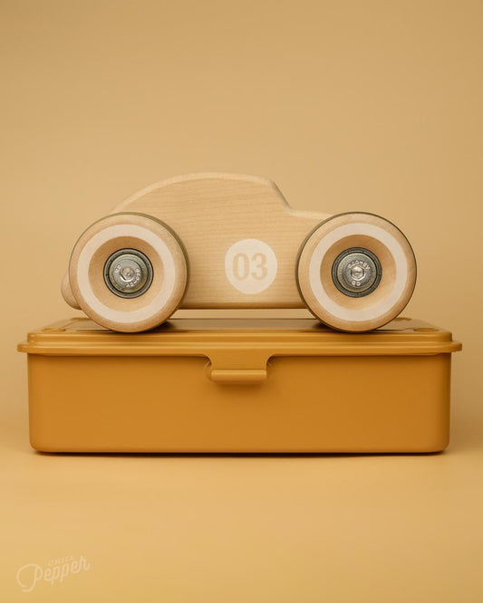 Chunkies No. 03 – Wooden Toy Car "The Bug" (Natural)